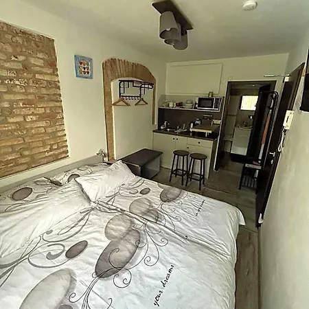 Aparthotel U Kuzelky 3*
