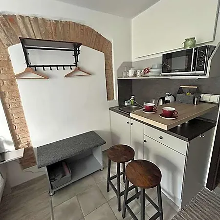 Aparthotel U Kuzelky 3*